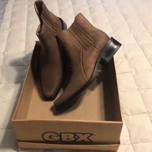 Men’s low boots